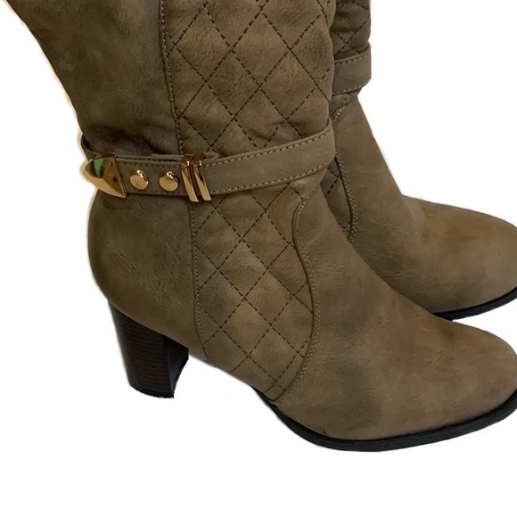 Da Blossom Collection Heeled Quilted Boots - Picture 3 of 10